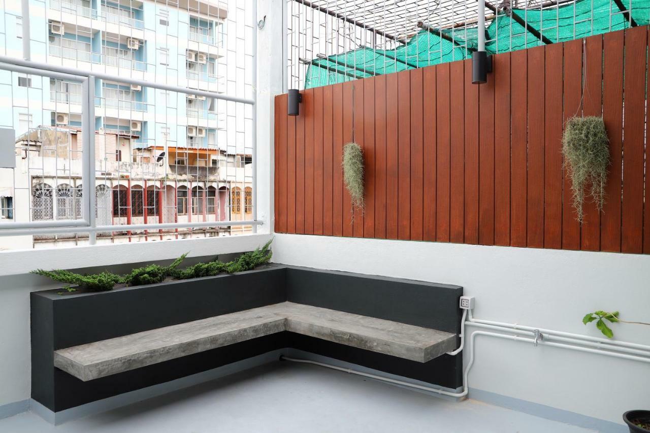 Ekanake Hostel Банкок Екстериор снимка