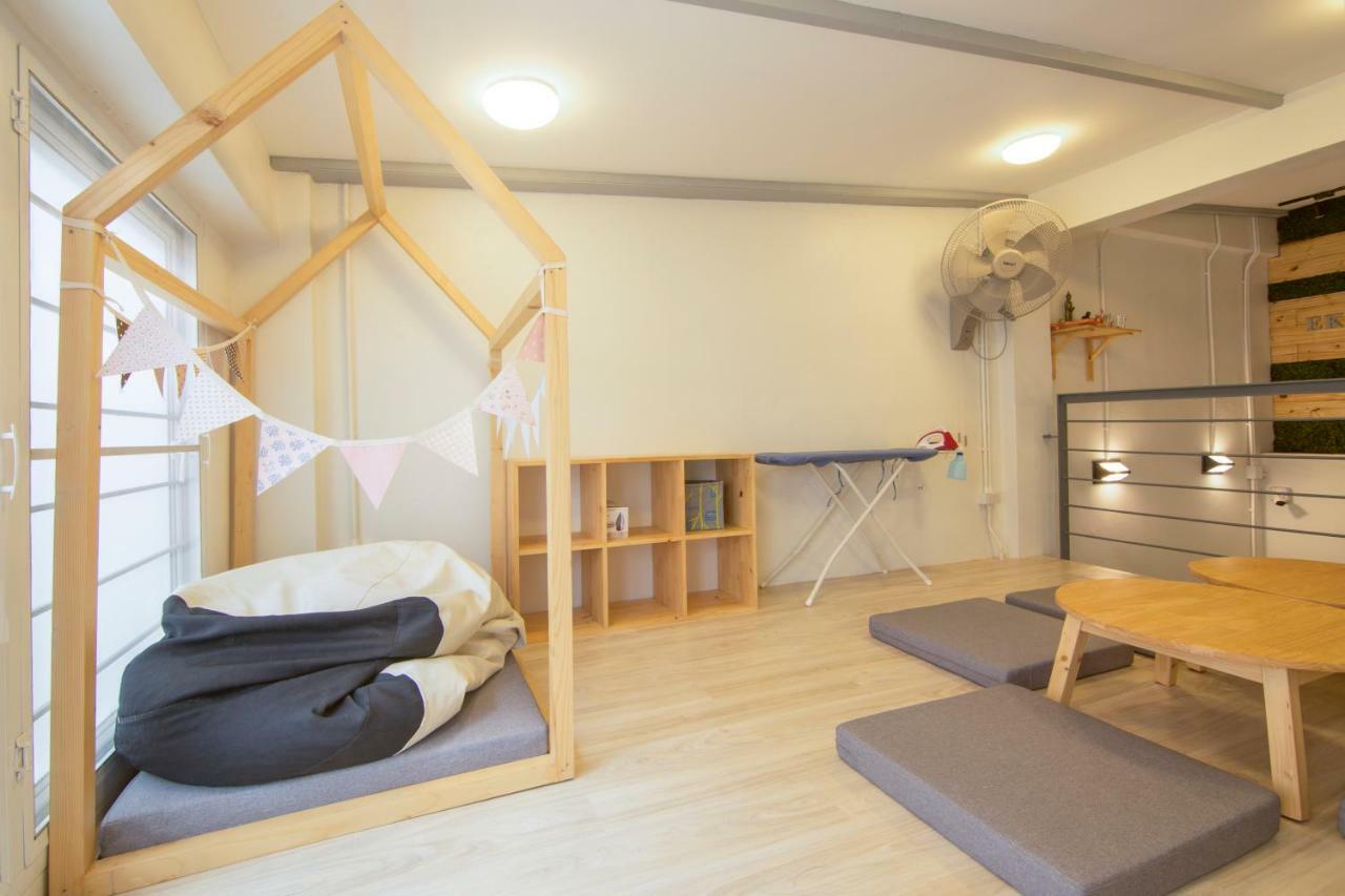 Ekanake Hostel Банкок Екстериор снимка